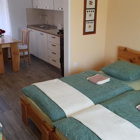 Appartamento Seventh House Ilirska Bistrica Esterno foto