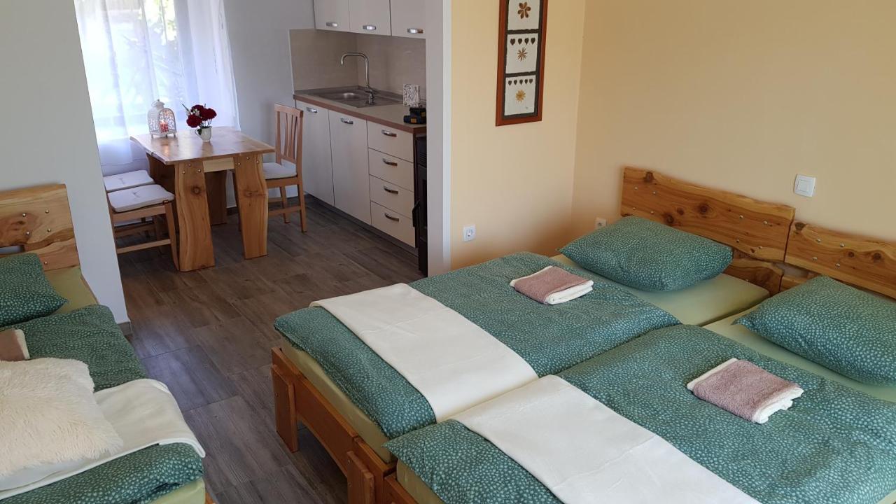 Appartamento Seventh House Ilirska Bistrica Esterno foto