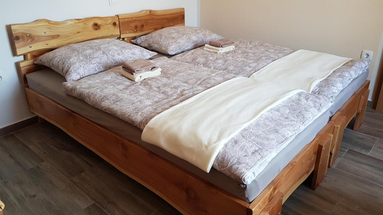 Appartamento Seventh House Ilirska Bistrica Esterno foto