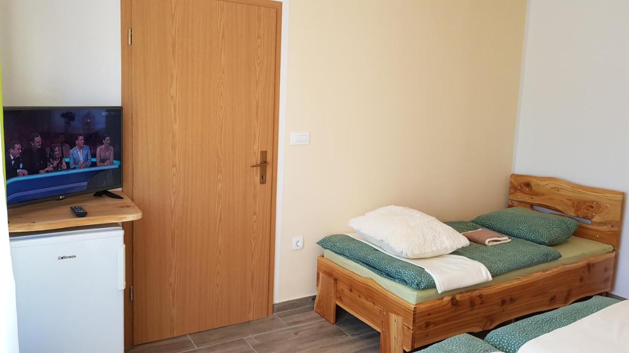 Appartamento Seventh House Ilirska Bistrica Esterno foto